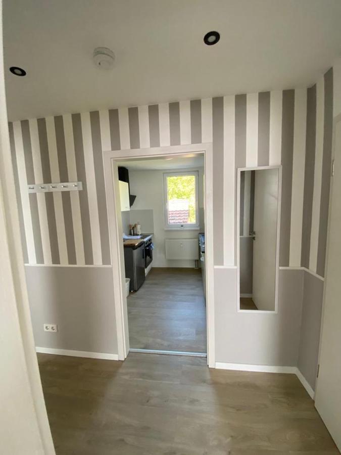 Schoene Ferienwohnung „Zum Glueck Tropical“ Eisenach Bagian luar foto
