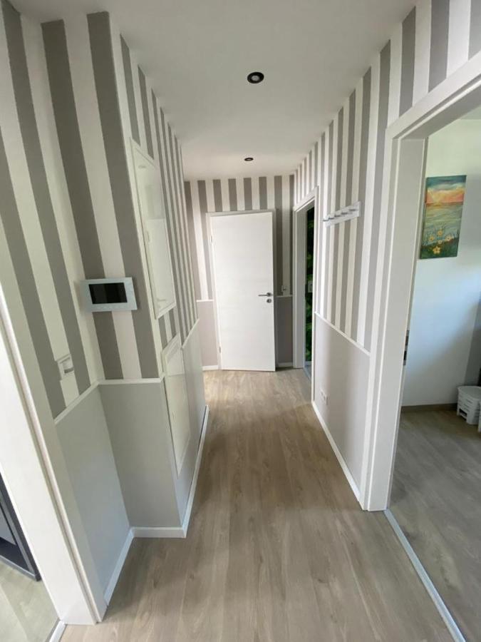 Schoene Ferienwohnung „Zum Glueck Tropical“ Eisenach Bagian luar foto